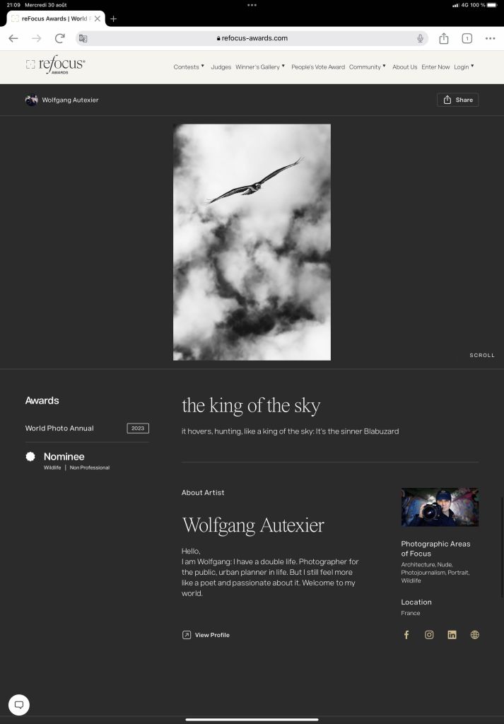 Balbuzard pécheur en vol, noir et blanc : par Wolfgang Autexier photographe à Saintes